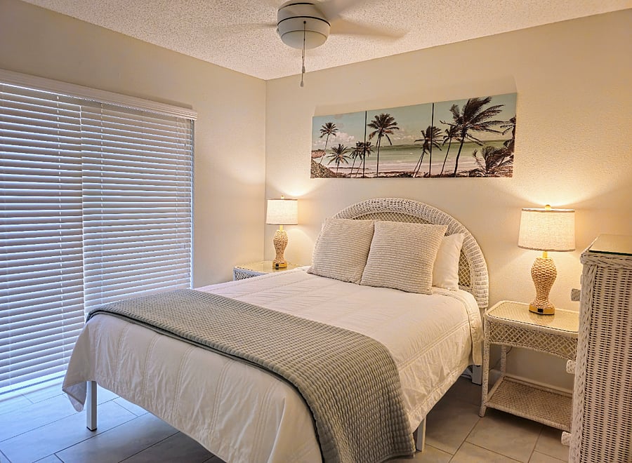 Second bedroom