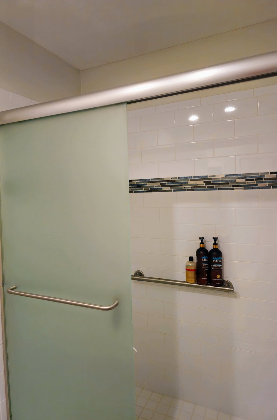 Main Bath tiled shower