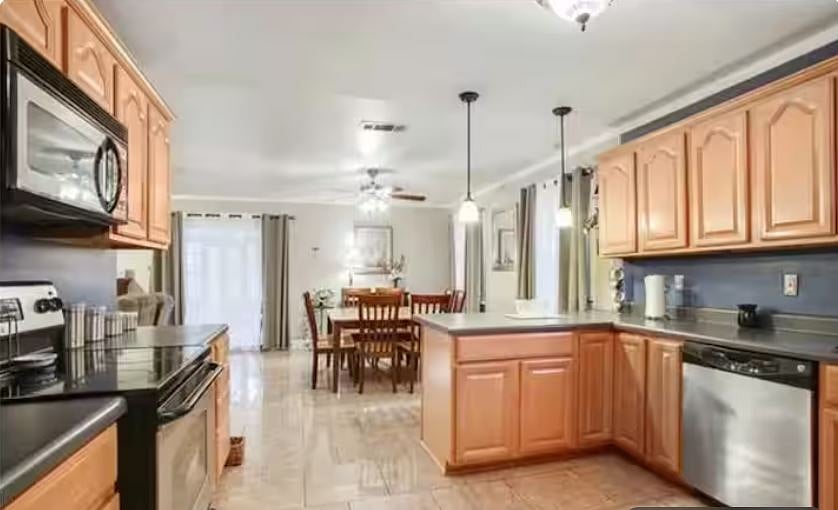 Furnished Finder property 852978_1 photo 7