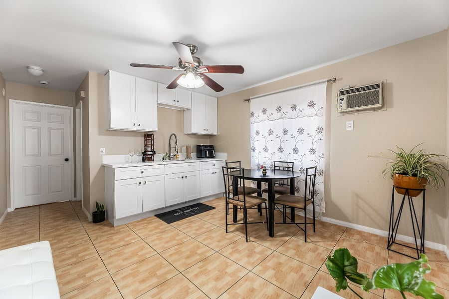 Furnished Finder property 852980_1 photo 1