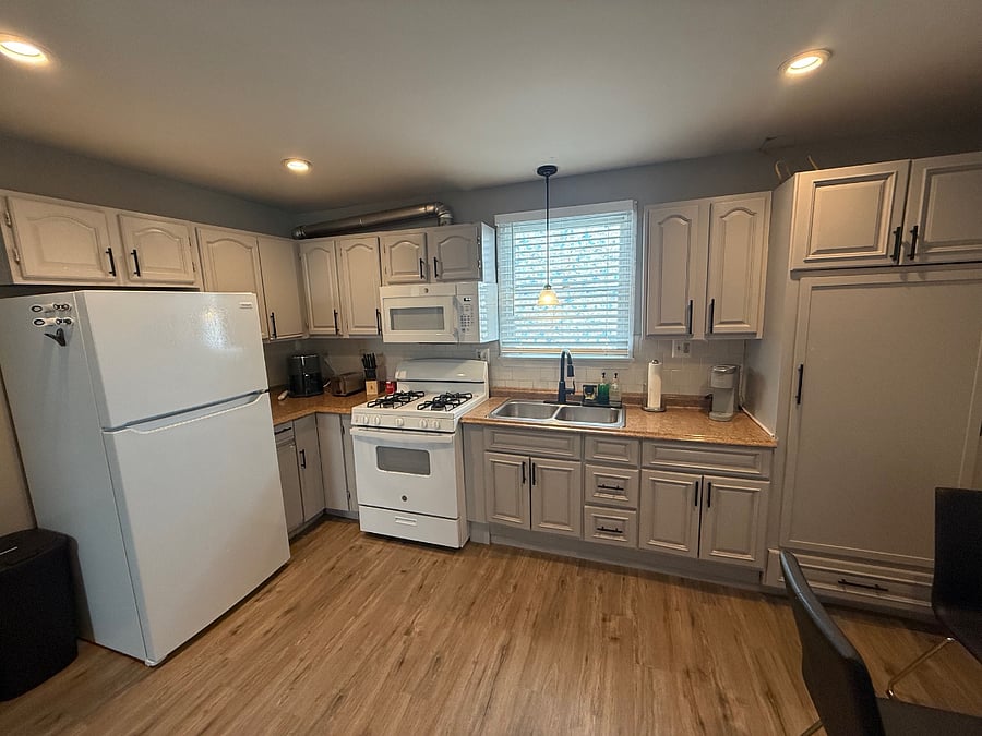 Furnished Finder property 853001_3 photo 10