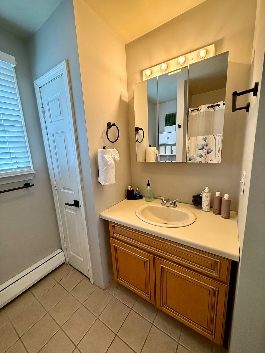 Furnished Finder property 853001_6 photo 9