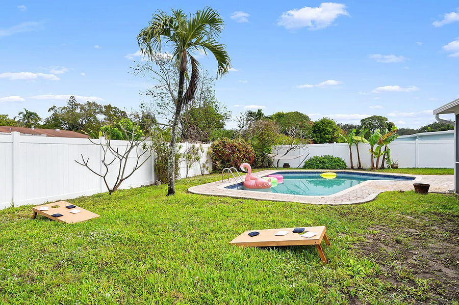 Furnished Finder property 853166_1 photo 33