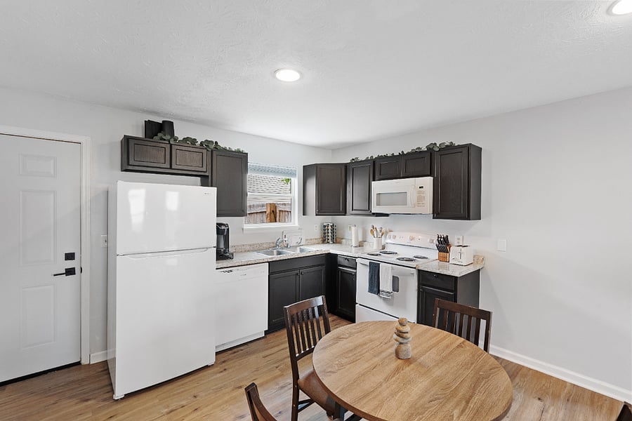 Furnished Finder property 853246_1 photo 10