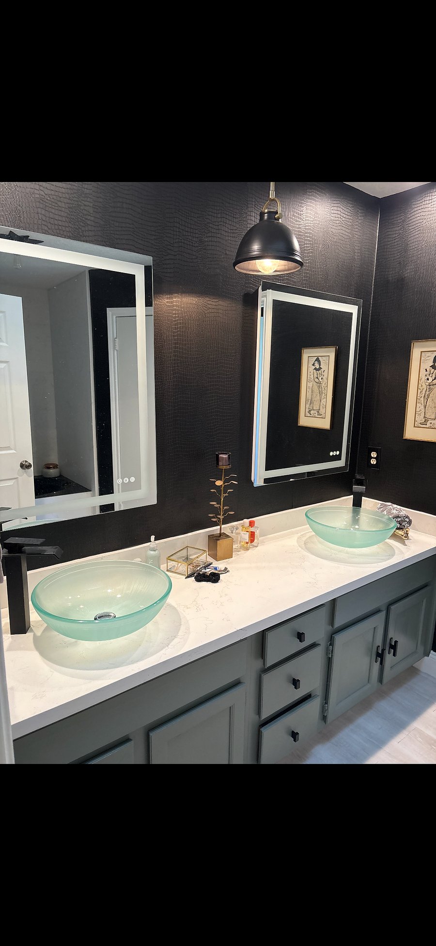 Bathroom upstairs with full bath tub