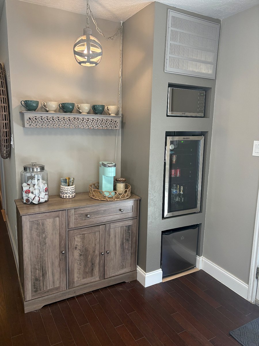 Mini kitchen downstairs