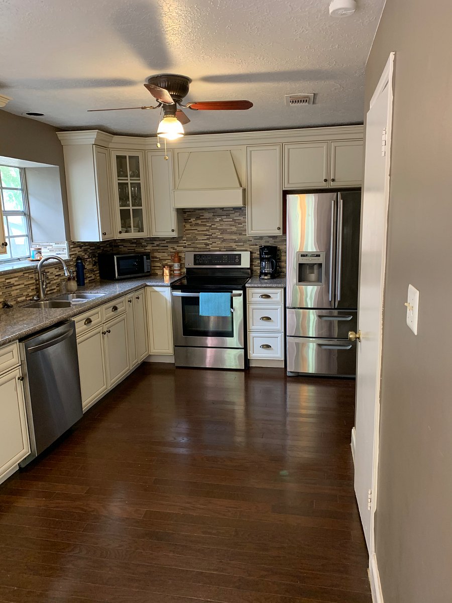 Full kitchen upstairs fully stocked