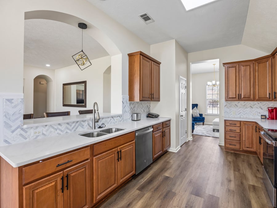 Furnished Finder property 853350_1 photo 8