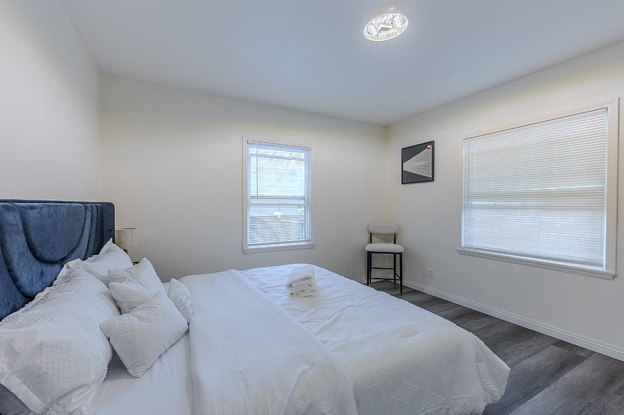 Furnished Finder property 853392_1 photo 35