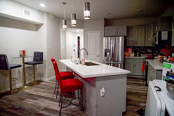 Furnished Finder property 853480_1 photo 9