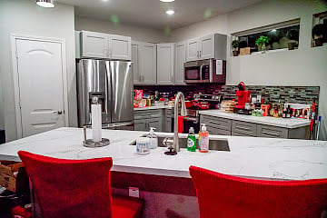 Furnished Finder property 853480_1 photo 13