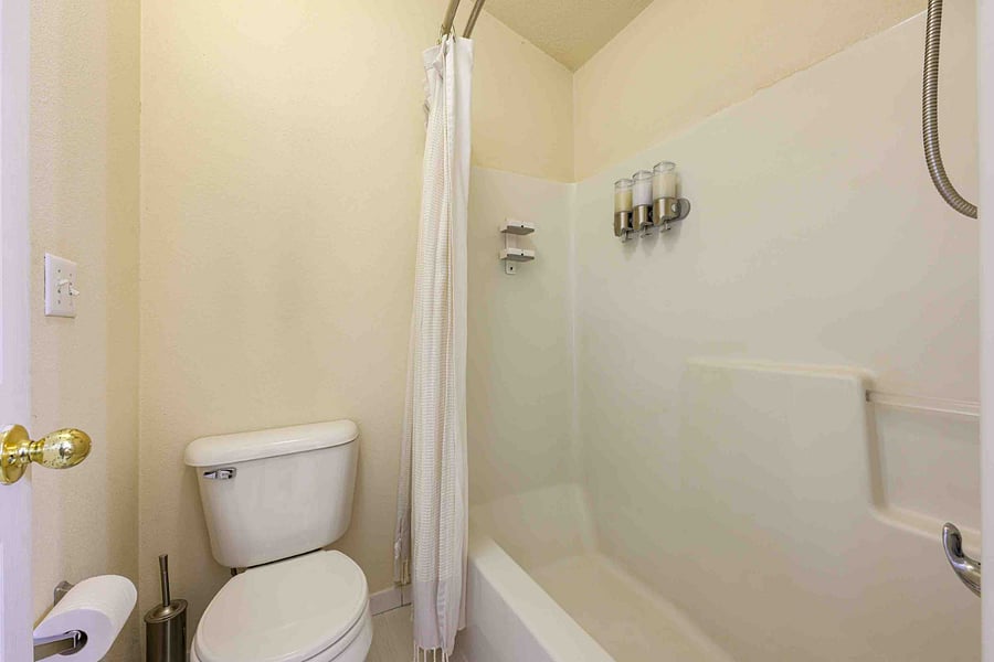 Furnished Finder property 853497_1 photo 27