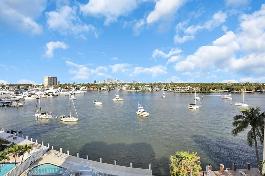 Furnished Finder property 853513_1 photo 8
