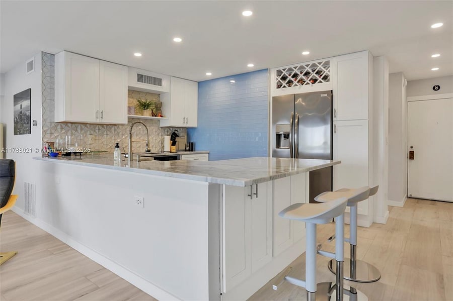 Furnished Finder property 853513_1 photo 4