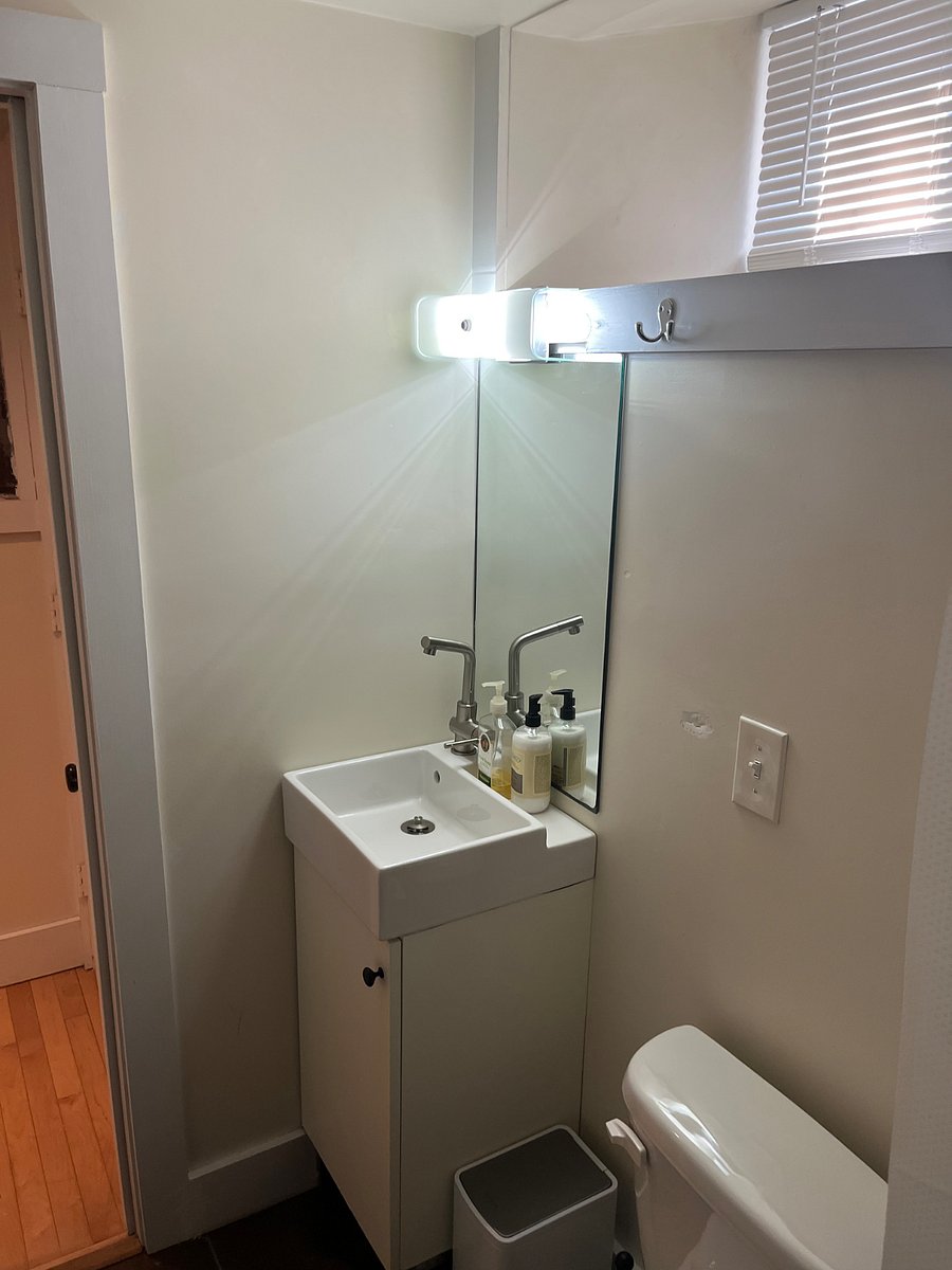 Furnished Finder property 853549_1 photo 17
