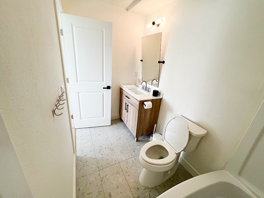 Furnished Finder property 853569_1 photo 5
