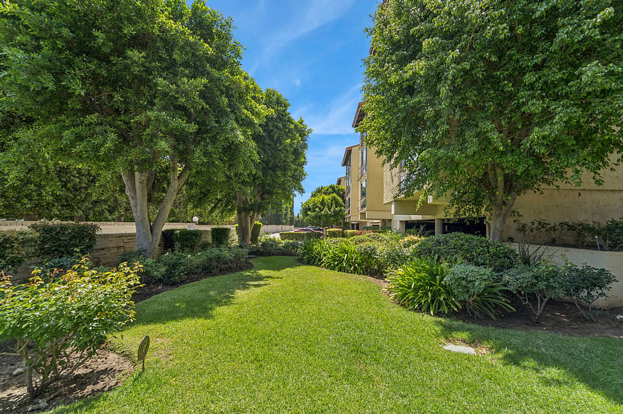 Furnished Finder property 853581_1 photo 4