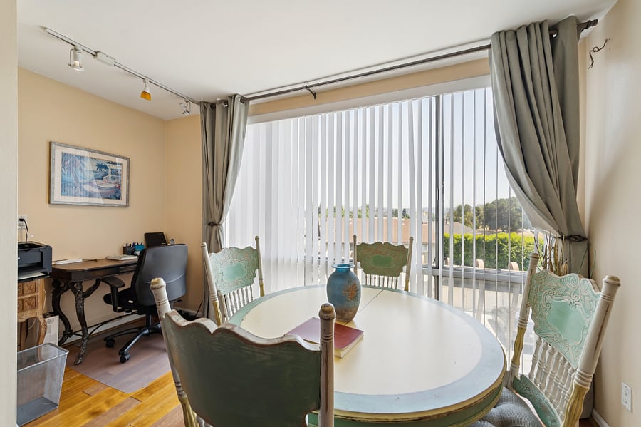 Furnished Finder property 853581_1 photo 11