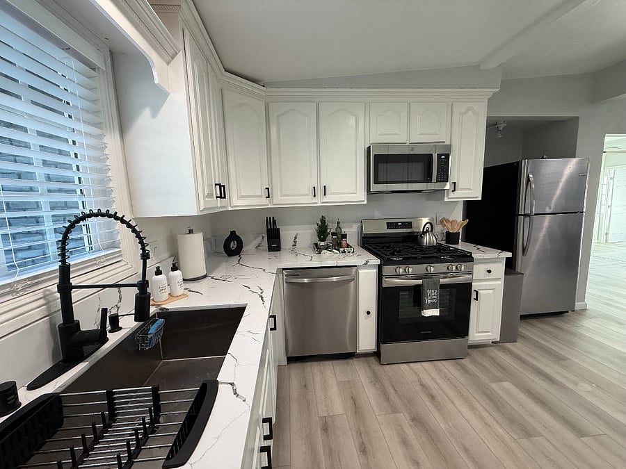 Furnished Finder property 853609_1 photo 8