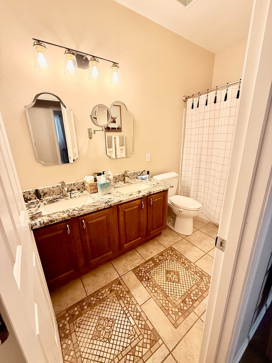 Furnished Finder property 853615_1 photo 4