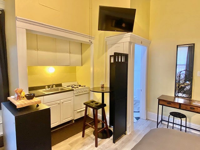 Furnished Finder property 853736_1 photo 6