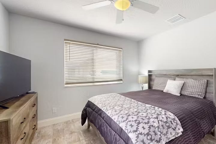 Furnished Finder property 853797_1 photo 17