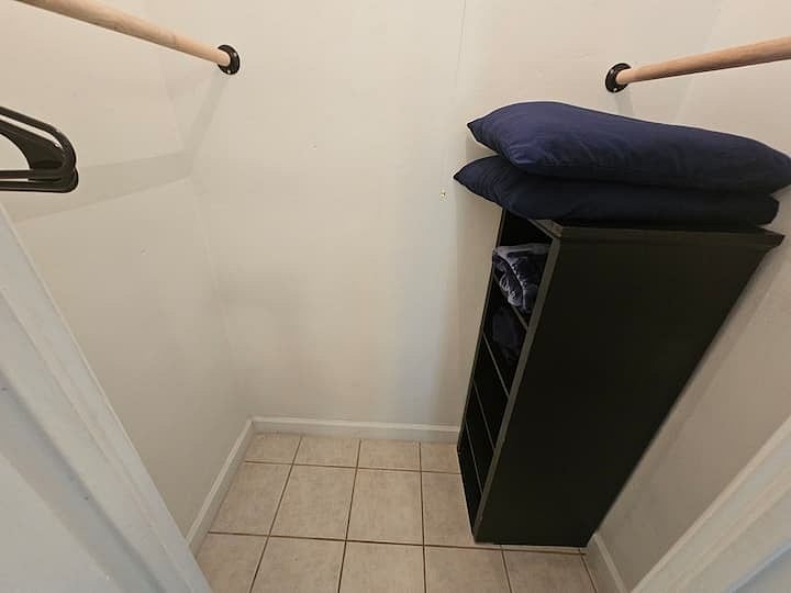 Furnished Finder property 853820_1 photo 17