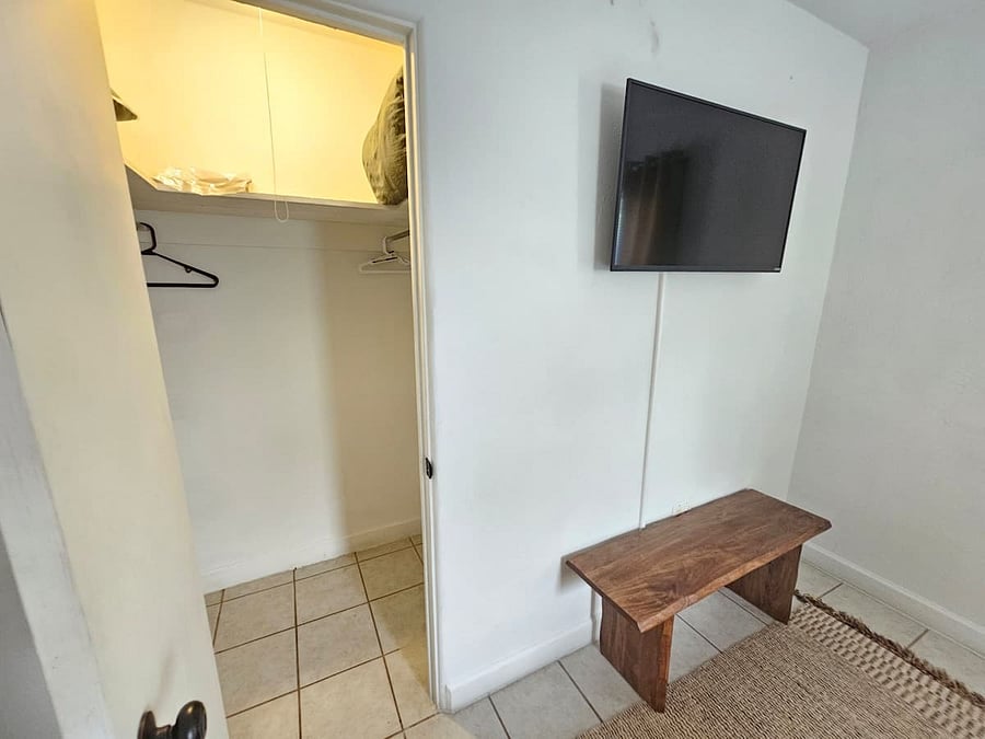 Furnished Finder property 853820_1 photo 13
