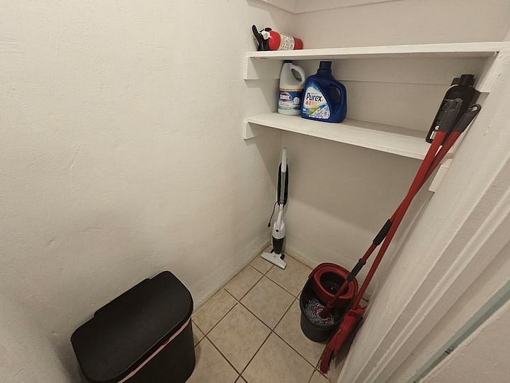 Furnished Finder property 853820_1 photo 25