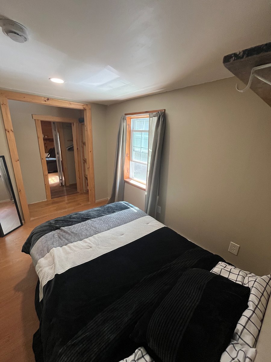 Furnished Finder property 853896_1 photo 12