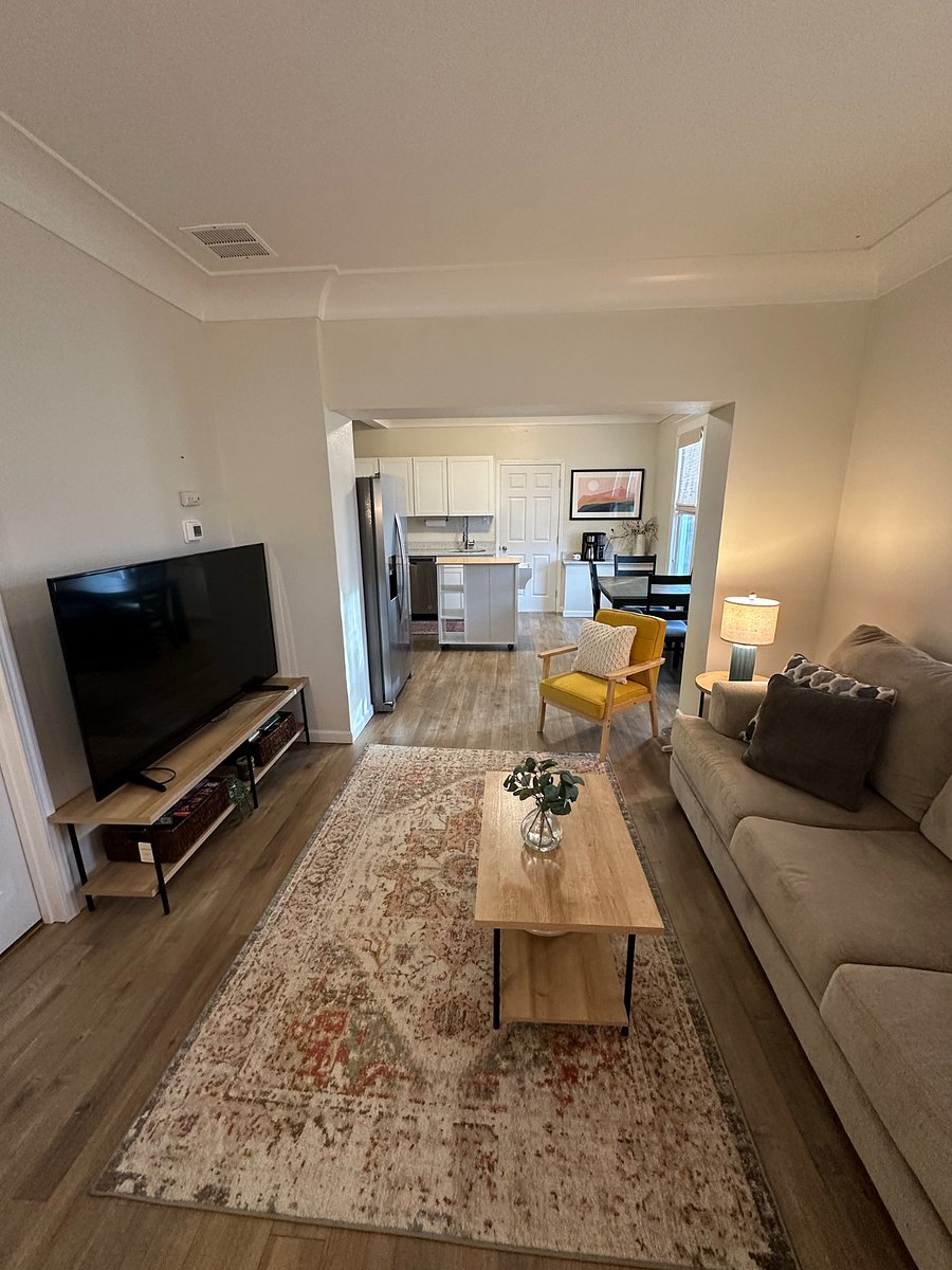 Furnished Finder property 853903_1 photo 18