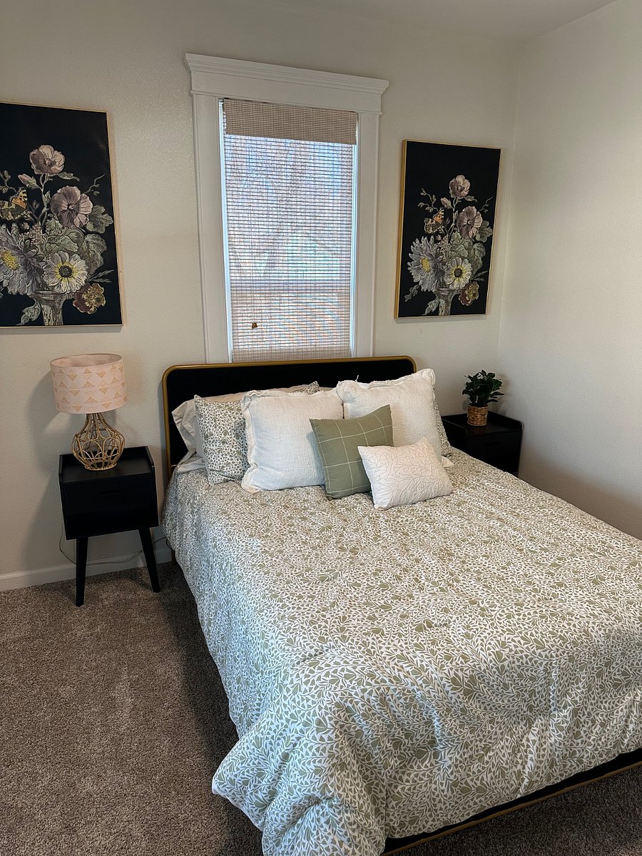 Furnished Finder property 853903_1 photo 22