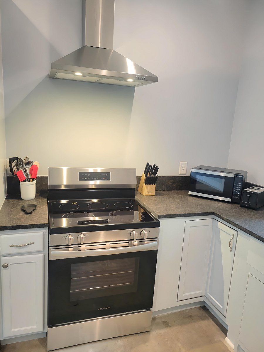 Stove/Microwave