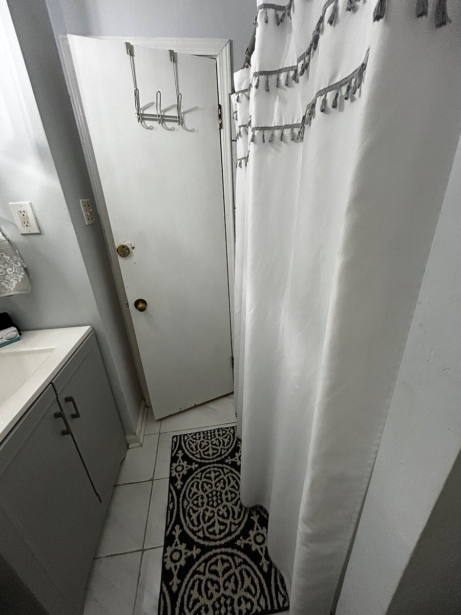 Furnished Finder property 853917_1 photo 54