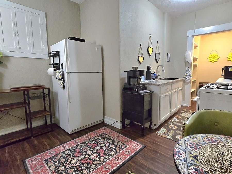 Furnished Finder property 853968_2 photo 8