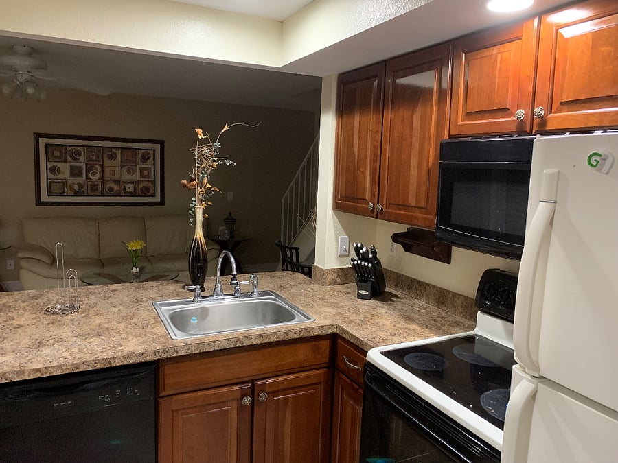Furnished Finder property 853982_1 photo 11