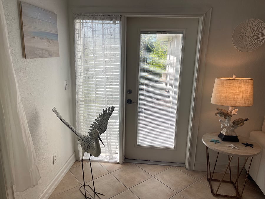Furnished Finder property 853982_1 photo 17