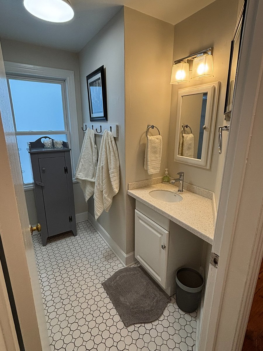 Furnished Finder property 854012_1 photo 16