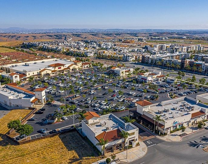 We are across the street from Eastlake Marketplace with Vons supermarket