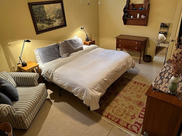 Main Bedroom