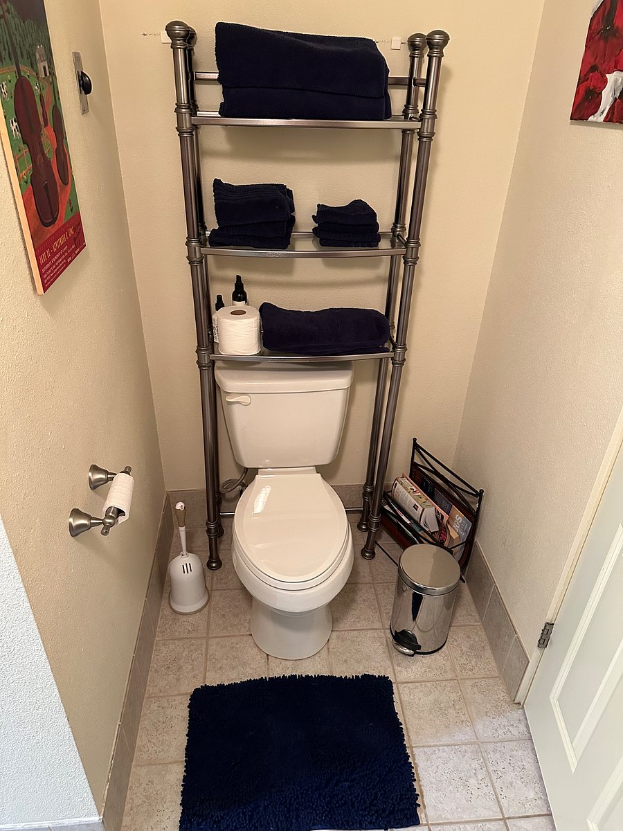 Bathroom/Shower/Tub