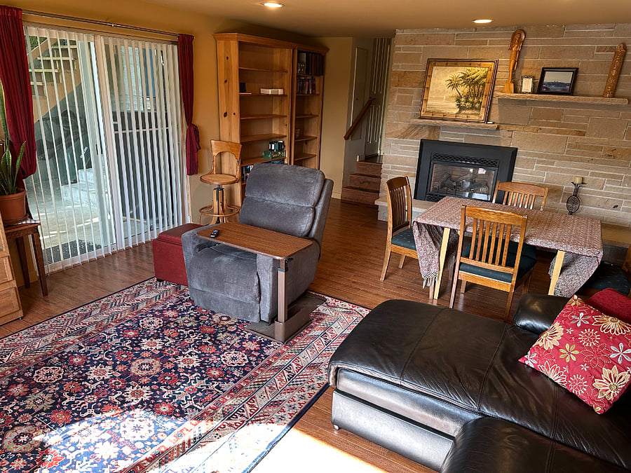 Living Room/Dining Room