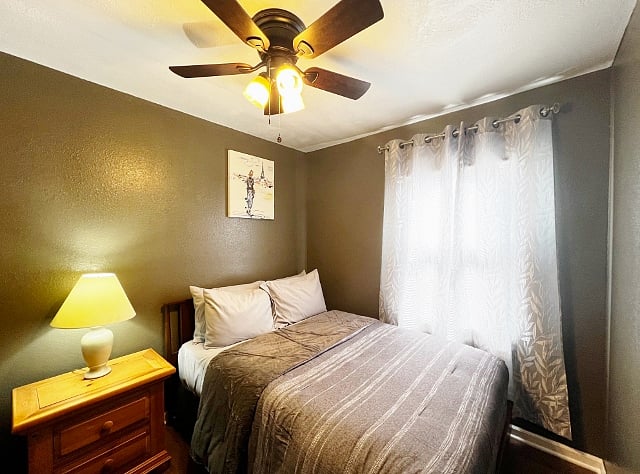 Furnished Finder property 854033_1 photo 10