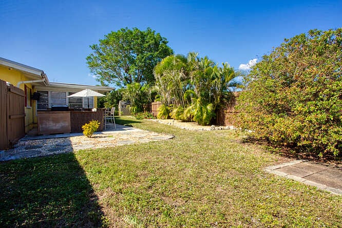 Furnished Finder property 854050_1 photo 13