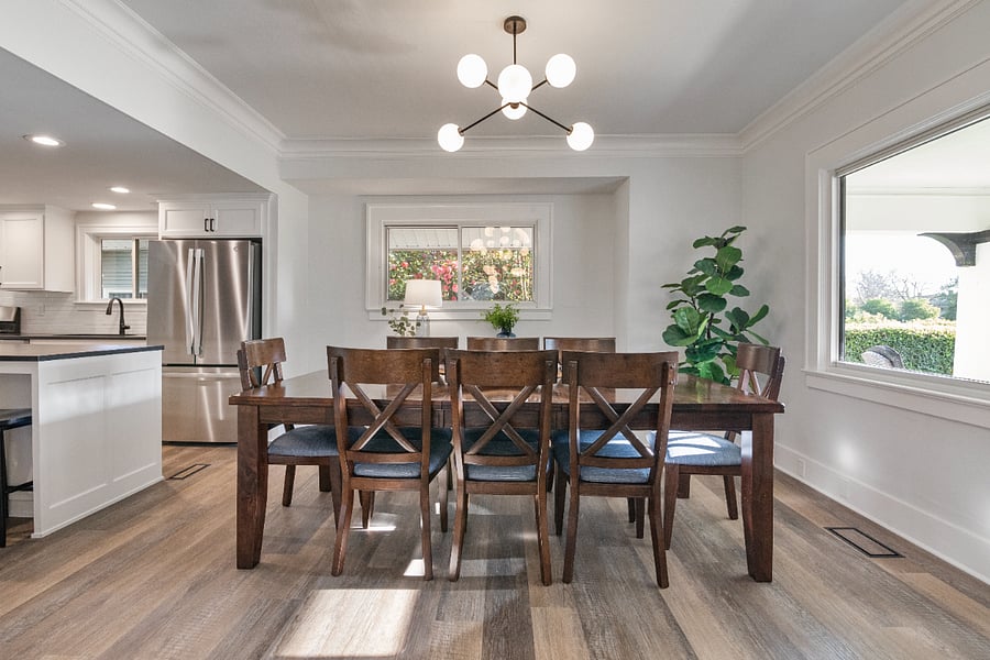 There is plenty of room for all your guests, with seating for 8 at the table and 4 at the kitchen bar.