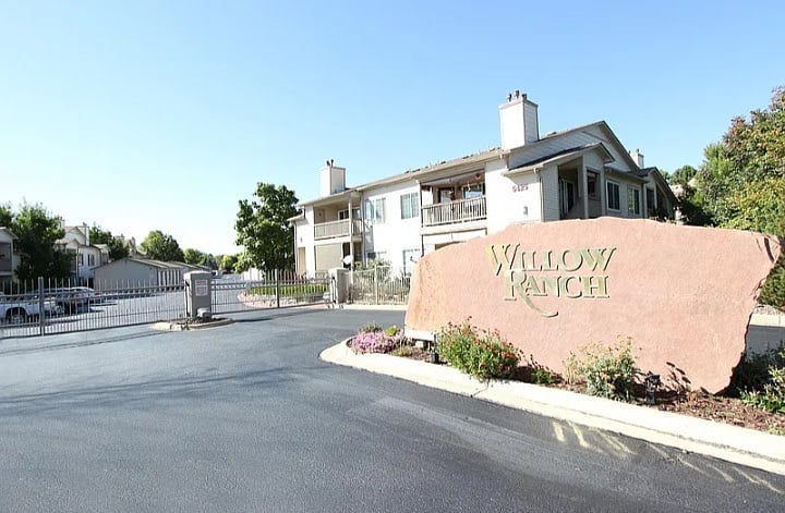 Furnished Finder property 854081_1 photo 17