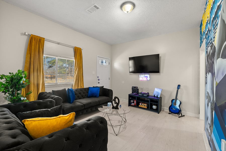 Furnished Finder property 854088_1 photo 4