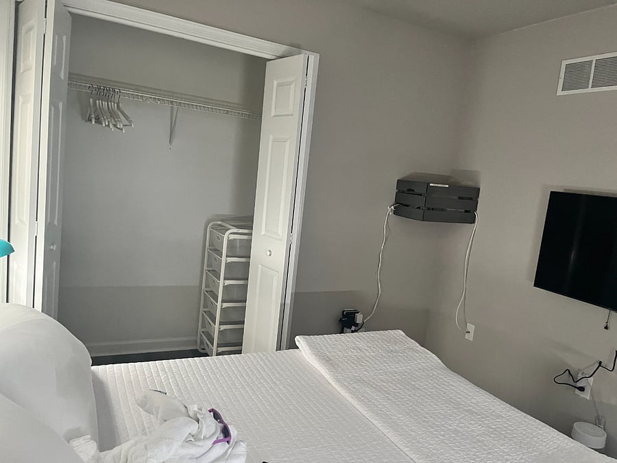 !st bedroom