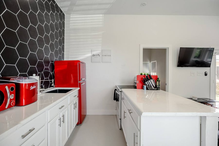 Furnished Finder property 854106_1 photo 8