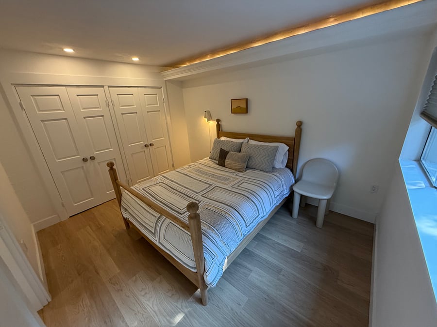 Main Bedroom with plenty of closet space